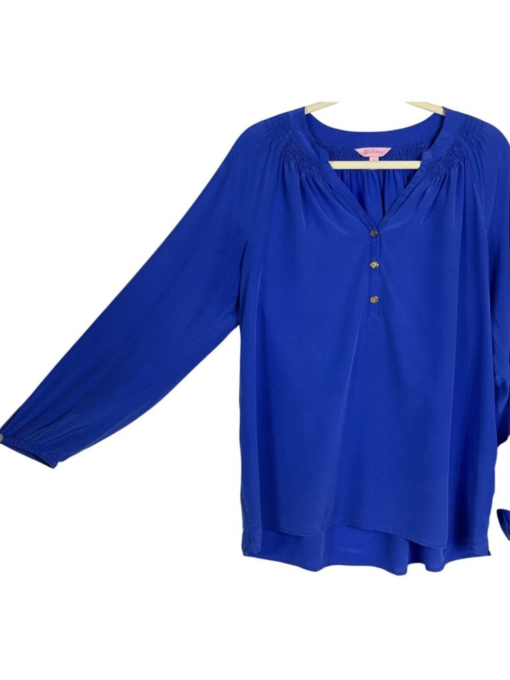 Lilly Pulitzer Elsa Blue Silk Long Sleeve Blouse With Smocked Yoke & Gold Button - Picture 3 of 12
